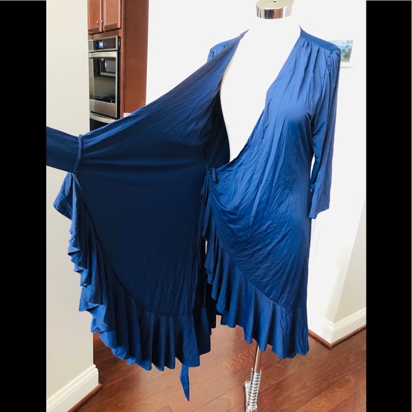 Dresses & Skirts - BEAUTIFUL FLOUNCE RUFFLE SIDE WRAP DRESS